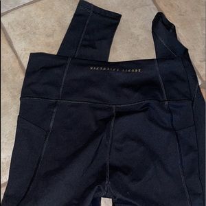 Victoria’s Secret leggings with pockets